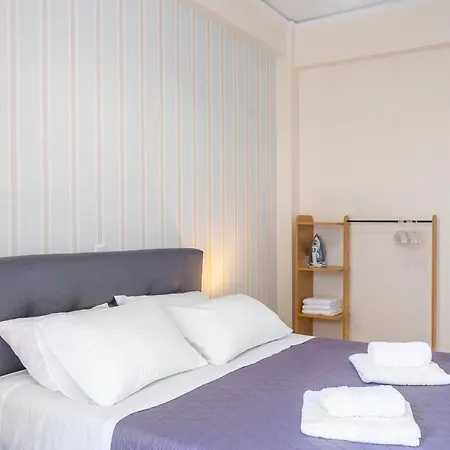 2 Bedroom With Dream Balcony Apartment Athens
